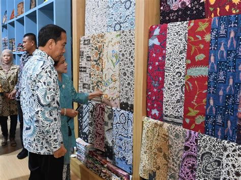 Foto Buka Gelar Batik Nusantara Presiden Apresiasi Para Pelaku Batik