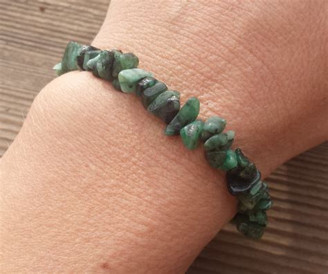 EMERALD Natural Stone Gemstone Stretchy Chip Bracelet Etsy