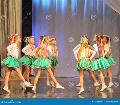 Children S Ukrainian Dance Polka Editorial Photo Image Of Ukrainian