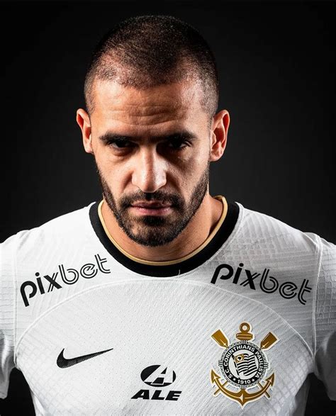 Pin Em Corinthians Renato Augusto Renato Augusto Corinthians Renato