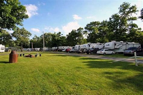 The 5 Best RV Campgrounds Near Nashville, TN - Campspot Camp Guide