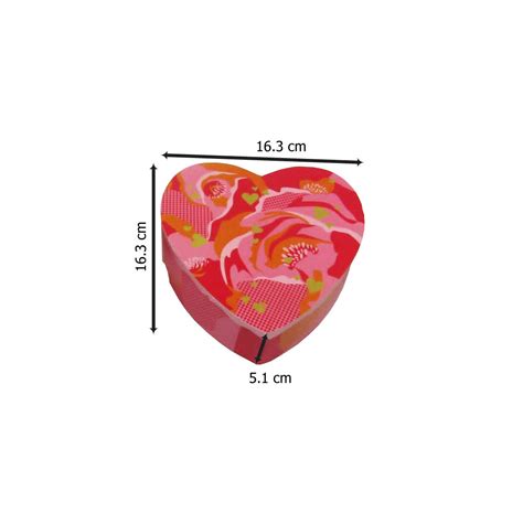 Heart Shape Box Medium 2025