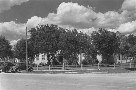 Kimble County Courthouses, Junction TX history, photos.