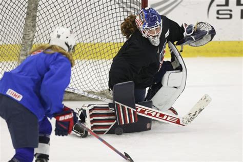 A Look At The Teams Battling For The Women S Ice Hockey World