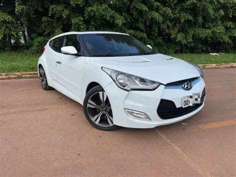 HYUNDAI VELOSTER 2013 Usados E Novos