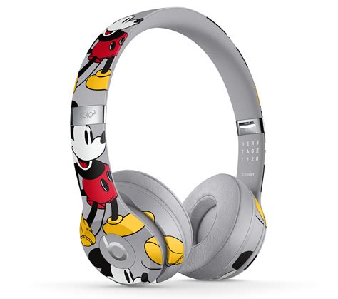 Aw, gee: Beats celebrating Mickey Mouse's birthday with new headphones ...