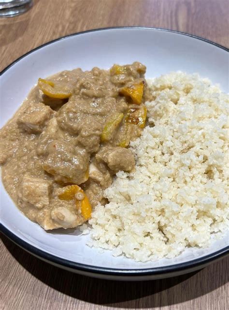 Chicken and Banana Curry Recipe. Image by Manda - Pinch of Nom