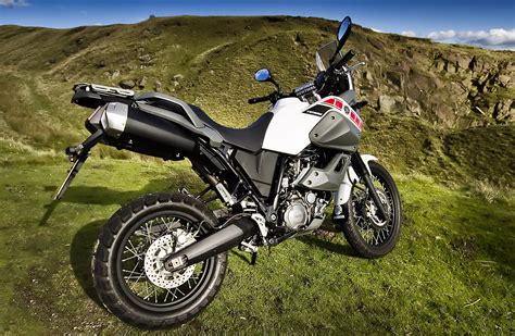 Ficha técnica da Yamaha XT660Z Ténéré 2011 a 2017