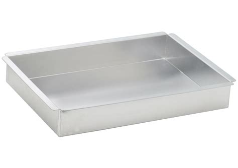 9" X 13" X 2" Aluminium Rectangular Cake Pan in Square/Rectangle Pans from Simplex Trading ...