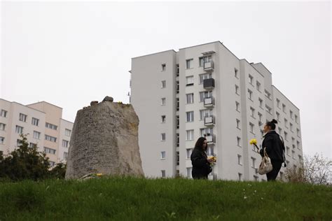 Warsaw Ghetto Uprising Commemorated On Th Anniversary The Columbian