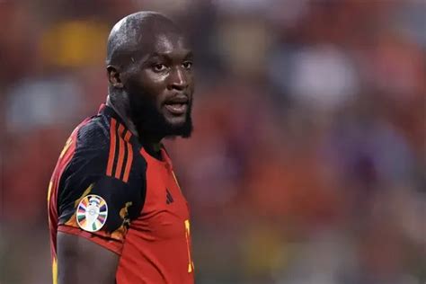 Romelu Lukaku Hits Out With Nine Word Statement Amid Juventus Transfer