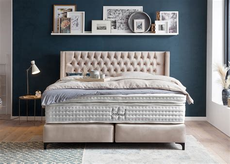 Boxspringbett X Creme Velour Chester Lieferung Montage Gratis