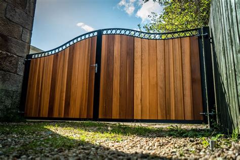 Metal And Wood Gates Timber Gates Automation Direct