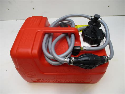 8m0060610 Plastic Mercury Marine Red Remote Portable Gas Tank 3 Gal W 10 Hose Green Bay