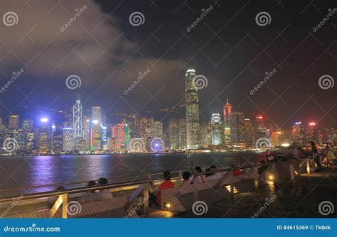 Arquitetura Da Cidade Hong Kong Da Noite Do Porto De Victoria Imagem De Stock Editorial Imagem