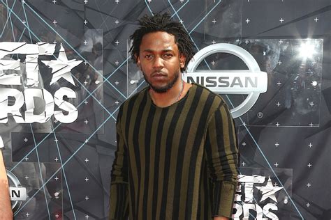 Kendrick Lamar Wins Best Male Hip-Hop Artist at the 2015 BET Awards - XXL