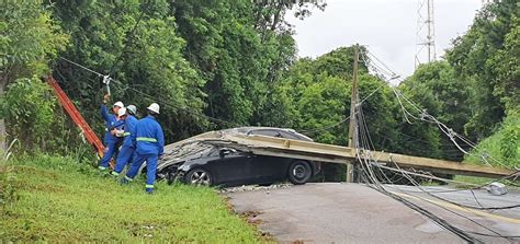 Motorista embriagado é preso após perder controle do carro e derrubar