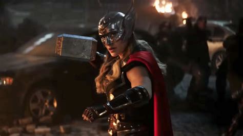 Natalie Portman's Mighty Thor Announced For Another Marvel Project | GIANT FREAKIN ROBOT