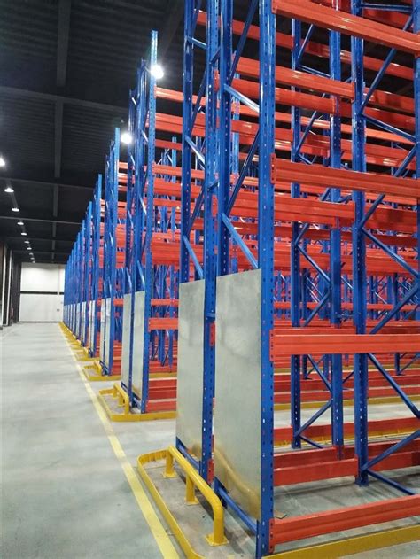 China Vna Very Narrow Aisle Heavy Duty Warehouse Storage Racking System