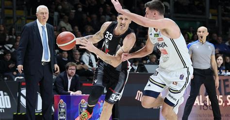 Basket La Virtus Bologna Strapazza Brindisi E Torna Da Sola Al Terzo Posto