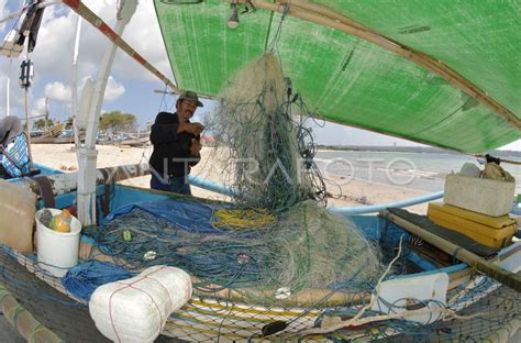 NELAYAN TIDAK MELAUT ANTARA Foto