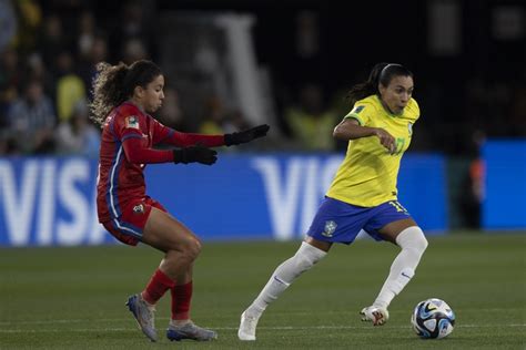 Brasil estreia goleada de 4x0 contra o Panamá na Copa do Mundo