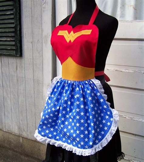 Make Your Own Wonder Woman Costume Diy Halloween Costume Ideas