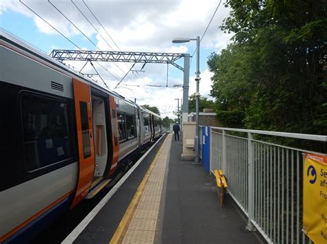 The Improved South Tottenham Station « The Anonymous Widower
