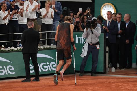 Alex Zverev injury at French Open draws support from tennis world