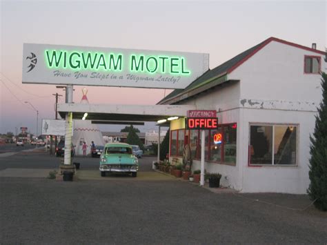 Wigwam Motel. Holbrook, AZ Wigwam Motel, Broadway Shows, Neon, Retro ...