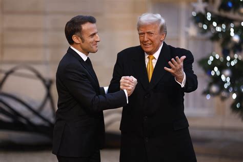 Prie Vir Ni Susitikim Pary Iuje E Macronas Paskambino D Trumpui