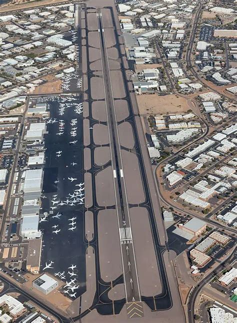 Scottsdale Airport shines through pristine operations as Super Bowl ...