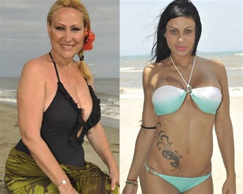 9 Hot Sexy Sonia Monroy Bikini Pics