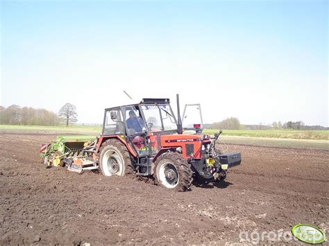 Foto Traktor Zetor 7745 Agregat 214406 Galeria Rolnicza Agrofoto