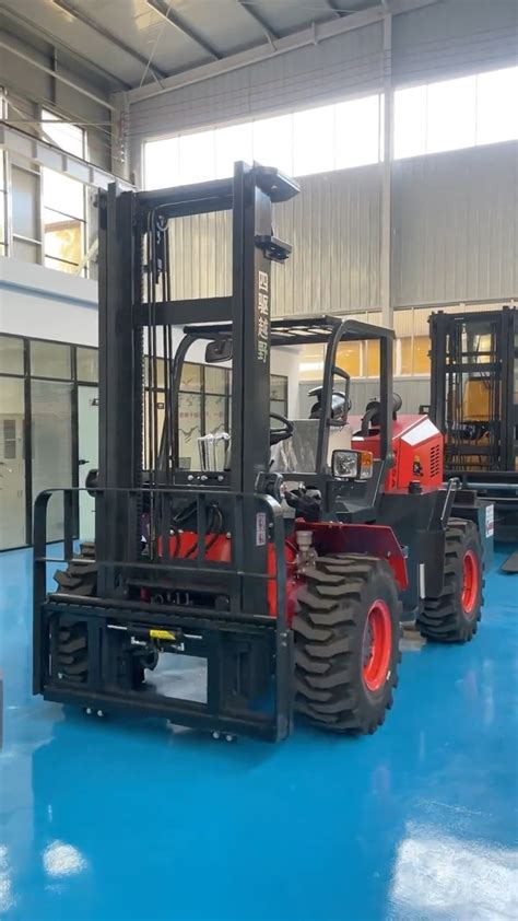 China 4 Wheel Telehandler Off Road All Rough Terrain 4ton Rough Terrain Forklifts China