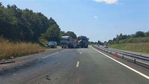 A87 Coupée Plusieurs Heures En Vendée Après Un Accident Entre Deux