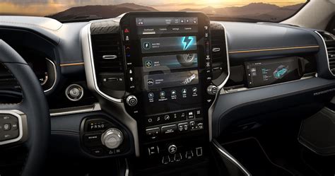La Ram 1500 Rev 2025 Totalmente Eléctrica Tiene Una Batería Enorme