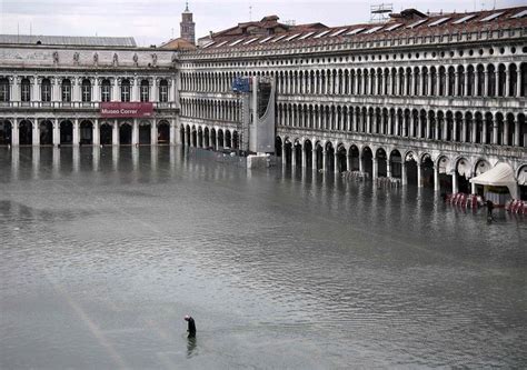 Acqua Alta Veneza Em Situa O De Emerg Ncia