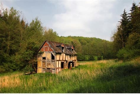 An Abandoned House In The Haugh Woods Herefordshire Photorator