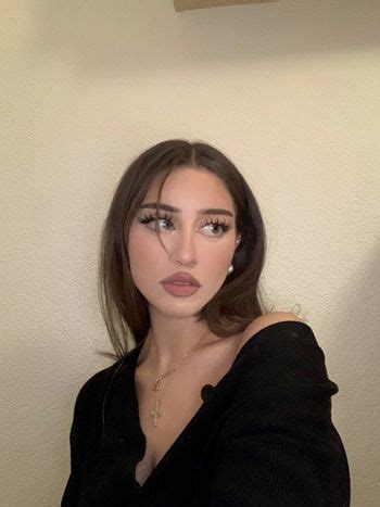 DeviIbabie Https Leaked Nude OnlyFans ShemaleLeaks