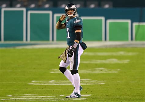 Report Eagles Staffs Problem With Carson Wentz Revealed The Spun