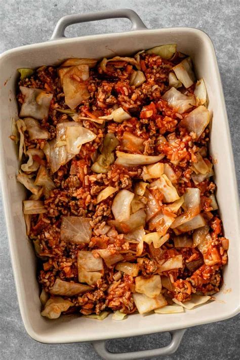 Lazy Cabbage Roll Casserole With Ground Beef And Rice The Yummy Bowl