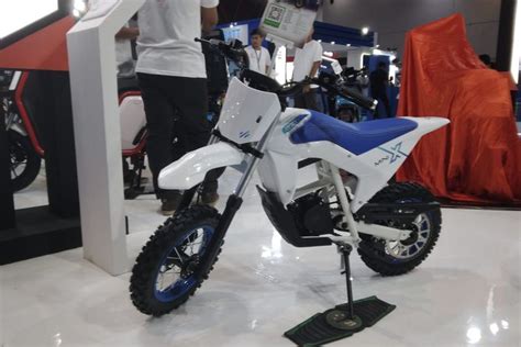 Foto Motocross Listrik Keeway Ev Mini X Tebar Pesona Di Pevs