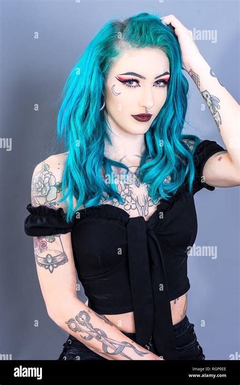 Piercings And Tattoo Girl Hi Res Stock Photography And Images Alamy