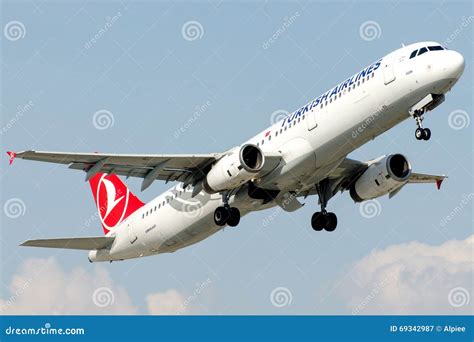 Tc Jmh Turkish Airlines Airbus A Nomeado Didim Fotografia