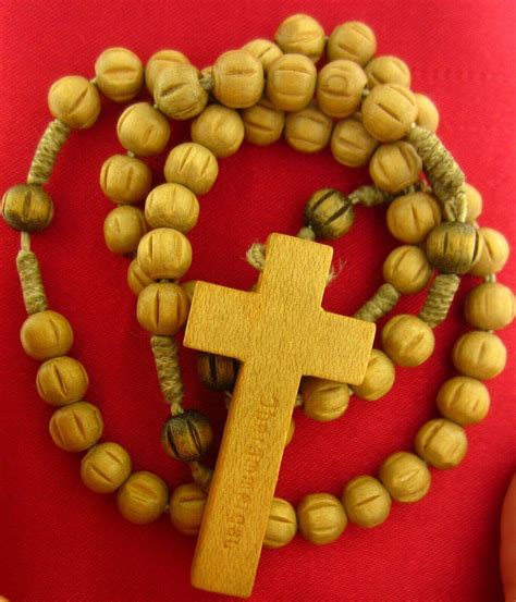 Vintage Oberammergau Germany Rosary Rope And Wood Carved Beads Passion