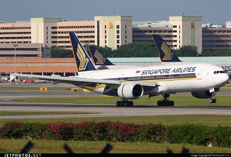 V Sro Boeing Er Singapore Airlines Thomas Loh Y H