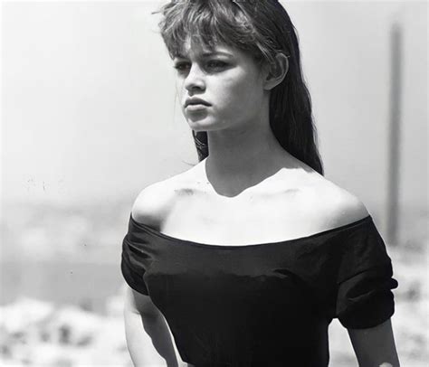 Brigitte Bardot Une Vraie Icône De Style Lire La Suite