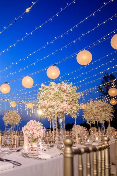 11 Breathtaking Outdoor Wedding Lights Ideas