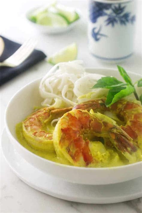 Tiger Prawn Yellow Curry - Savor the Best